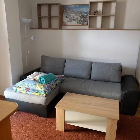 Apartmanovy Dom Tatran Apt. 15 아파트 도노발리